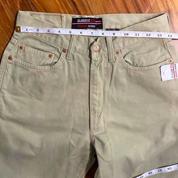 Classic Fit Original Denim jeans, size 28Wx30L, NWT. - Picture 2 of 12